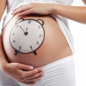 Poród na wychowawczym da zasiłek macierzyński za 52 tygodnie